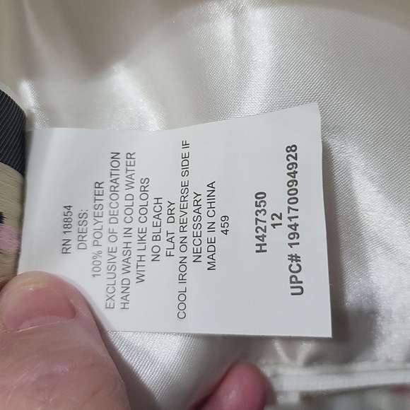 Rare Editions Girls Dress Red Shimmery Gold White Jeweled Zip Christmas 12 EUC - Picture 10 of 10